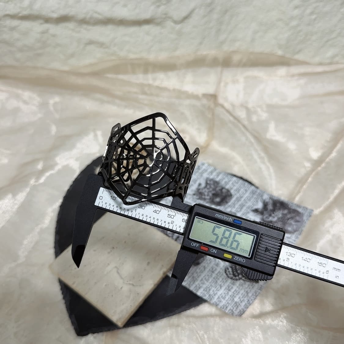 빈티지 고딕 거미줄 오픈 팔찌 상품이미지2