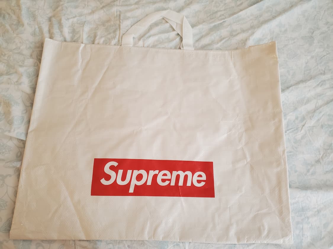 (3000원)슈프림 쇼핑백 팝니다 상품이미지4