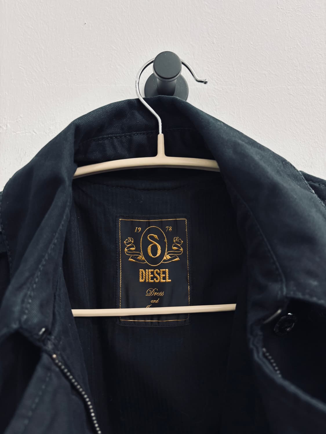 디젤(DIESEL) 양가죽 배색 트렌치 코트 상품이미지3