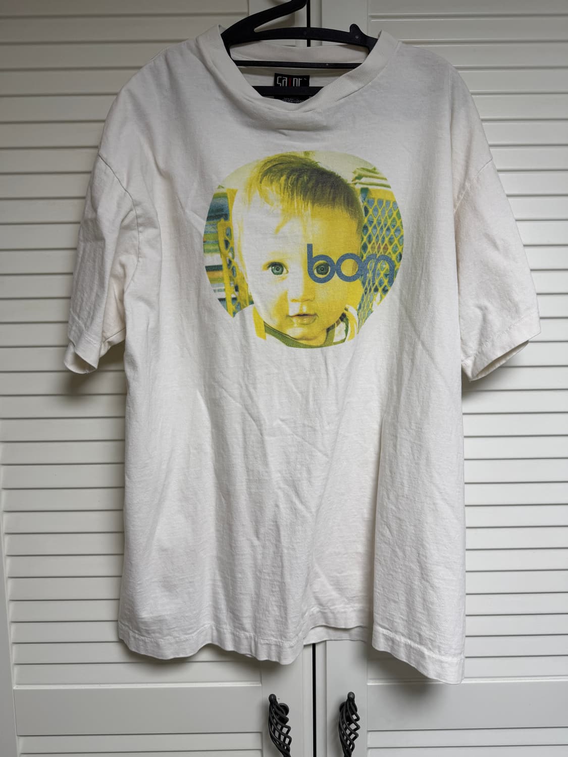 [L] 세인트미카엘 새미 티셔츠 블러 오마주 상품이미지1