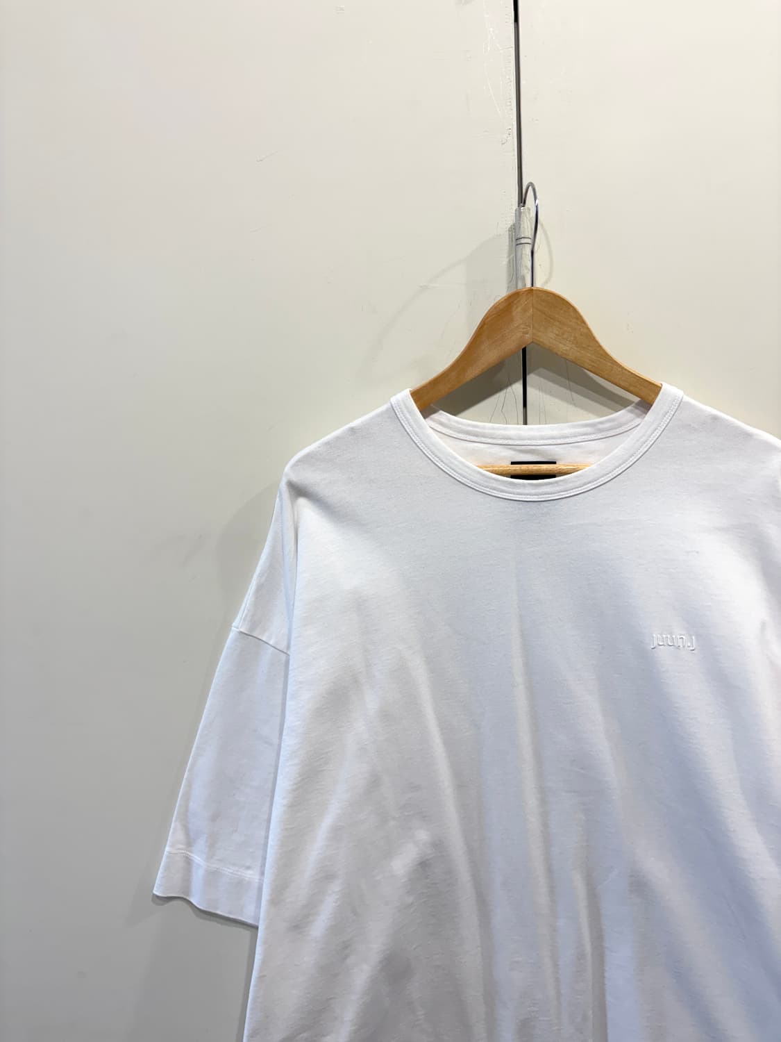 준지 자수 로고 오버핏 반팔 티셔츠 상품이미지3