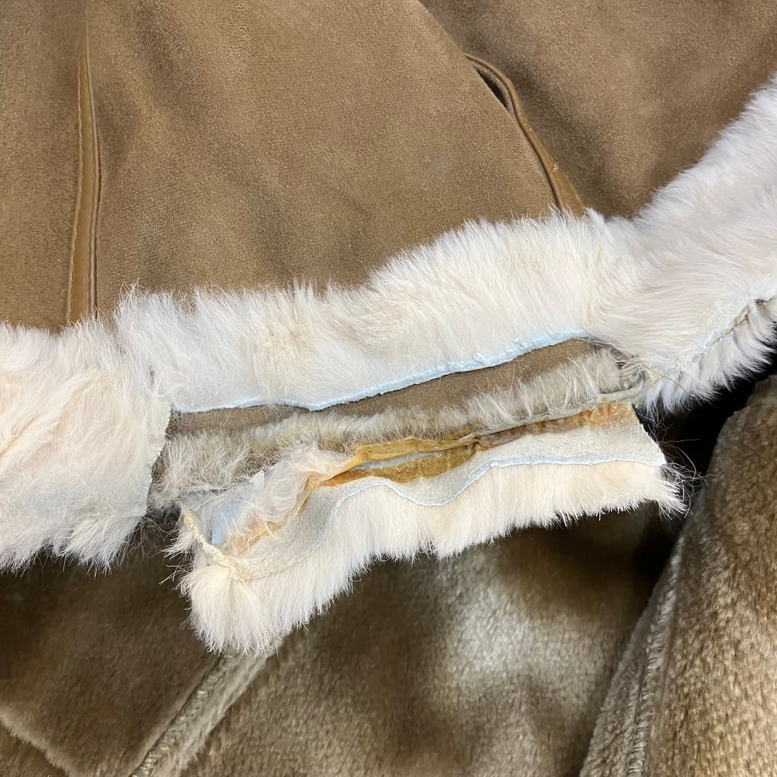 LEE 리 카우레더 토끼털 무스탕 자켓 100 상품이미지6