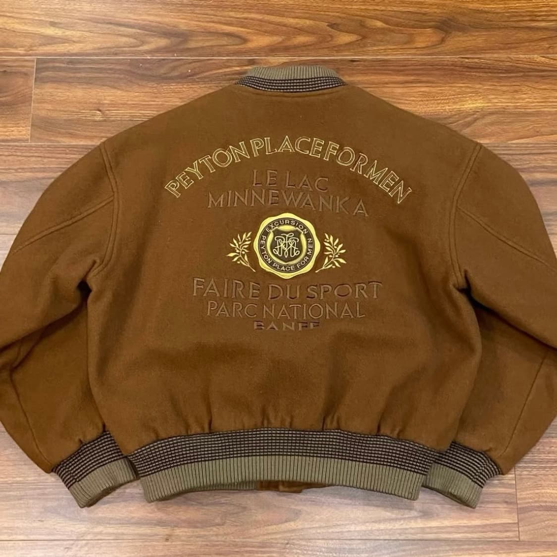 80s-90s Vintage PPFM 자수 봄버 자켓 상품이미지1