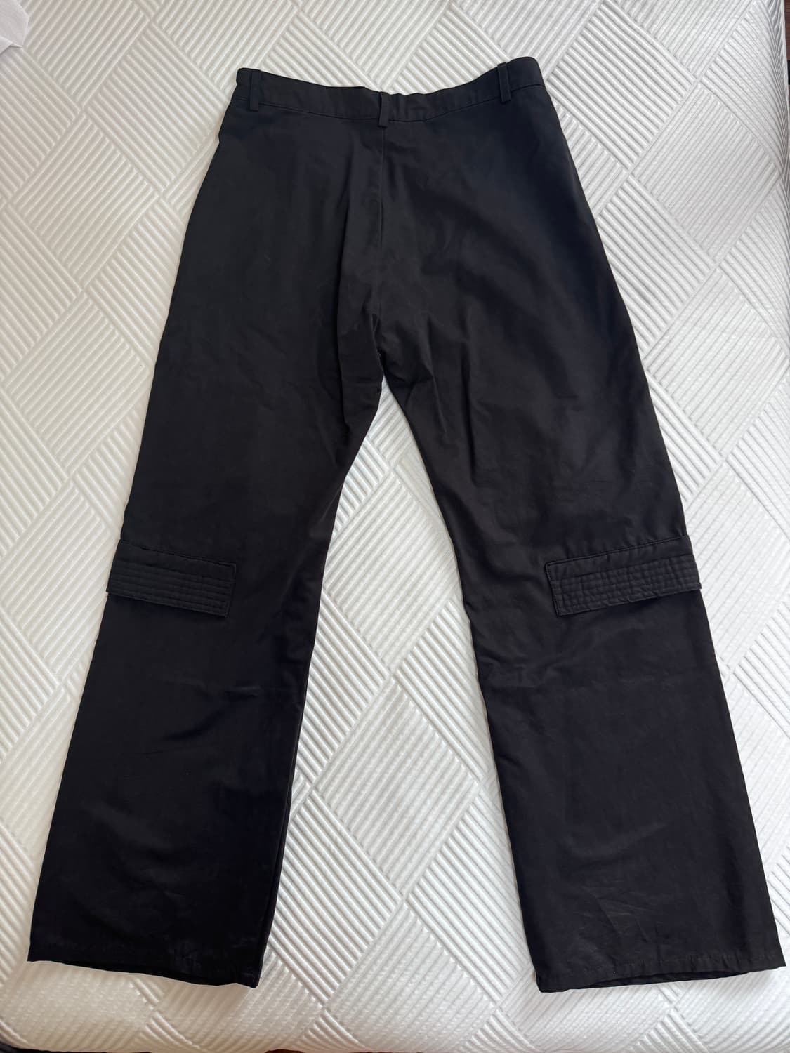 [착용 1회] YYYY 패디드 스티치 플레어 팬츠 블랙 상품이미지7