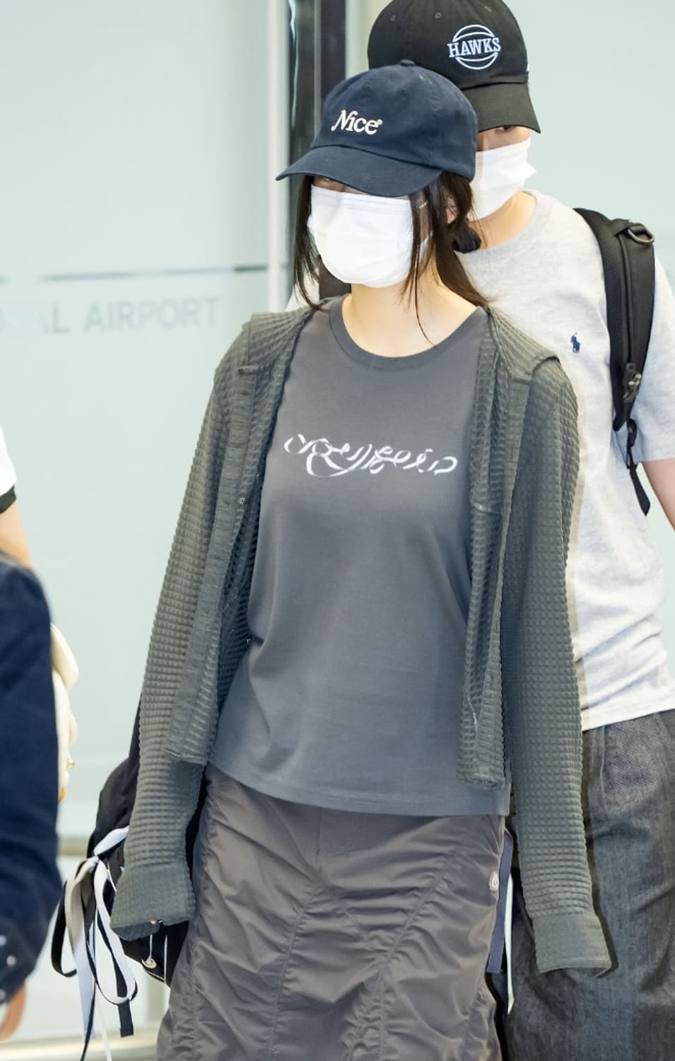 코이세이오 리본 사이드 스트랩 반팔 차콜 상품이미지1