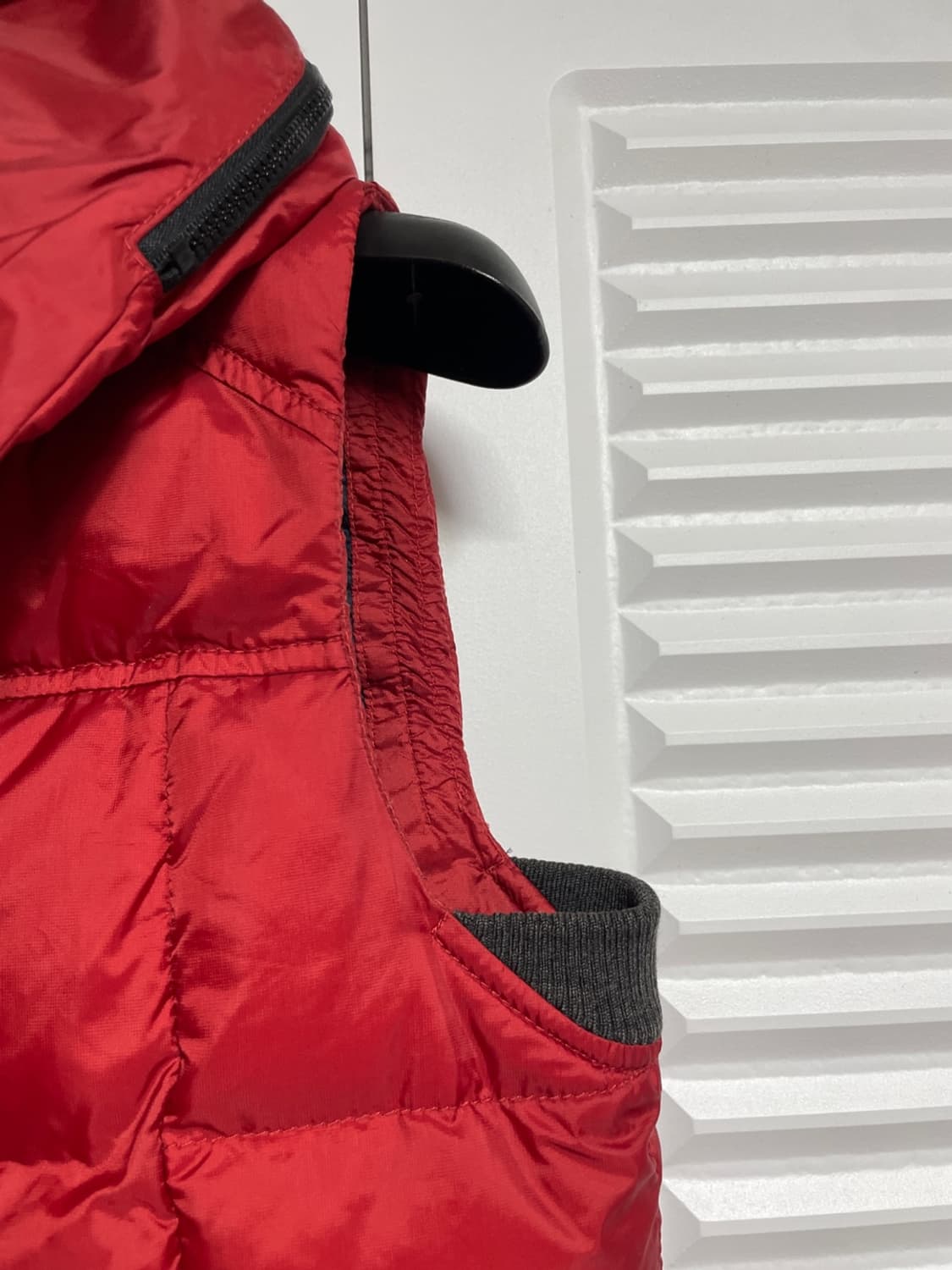 헤지스 패딩 조끼 상품이미지6