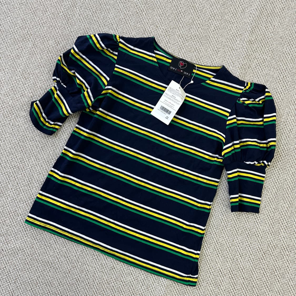 F 새상품 듀이듀이 퍼프 티 0401D 상품이미지1