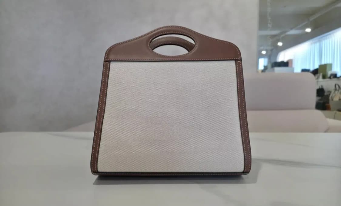 [정품] 버버리 미니 호스페리 브라운 레더 포켓백 풀구성 상품이미지4