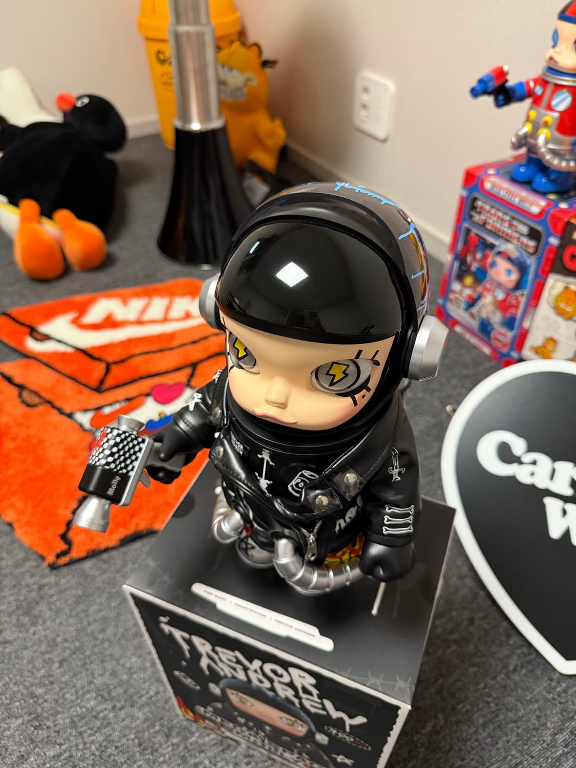 [400%] 팝마트 메가 스페이스 로얄 몰리 트레버 앤드류 400% 상품이미지6