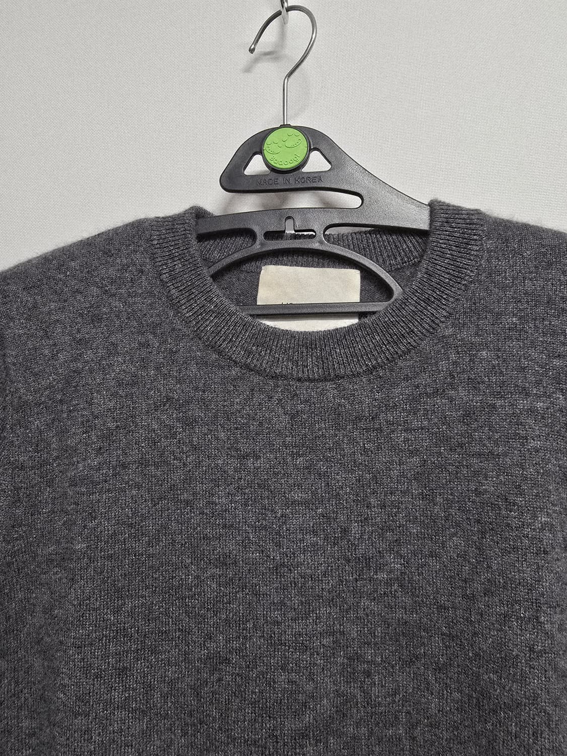 한섬 LISA YANG헬레나 캐시미어 100% 스웨터 (그라파이트) 상품이미지2