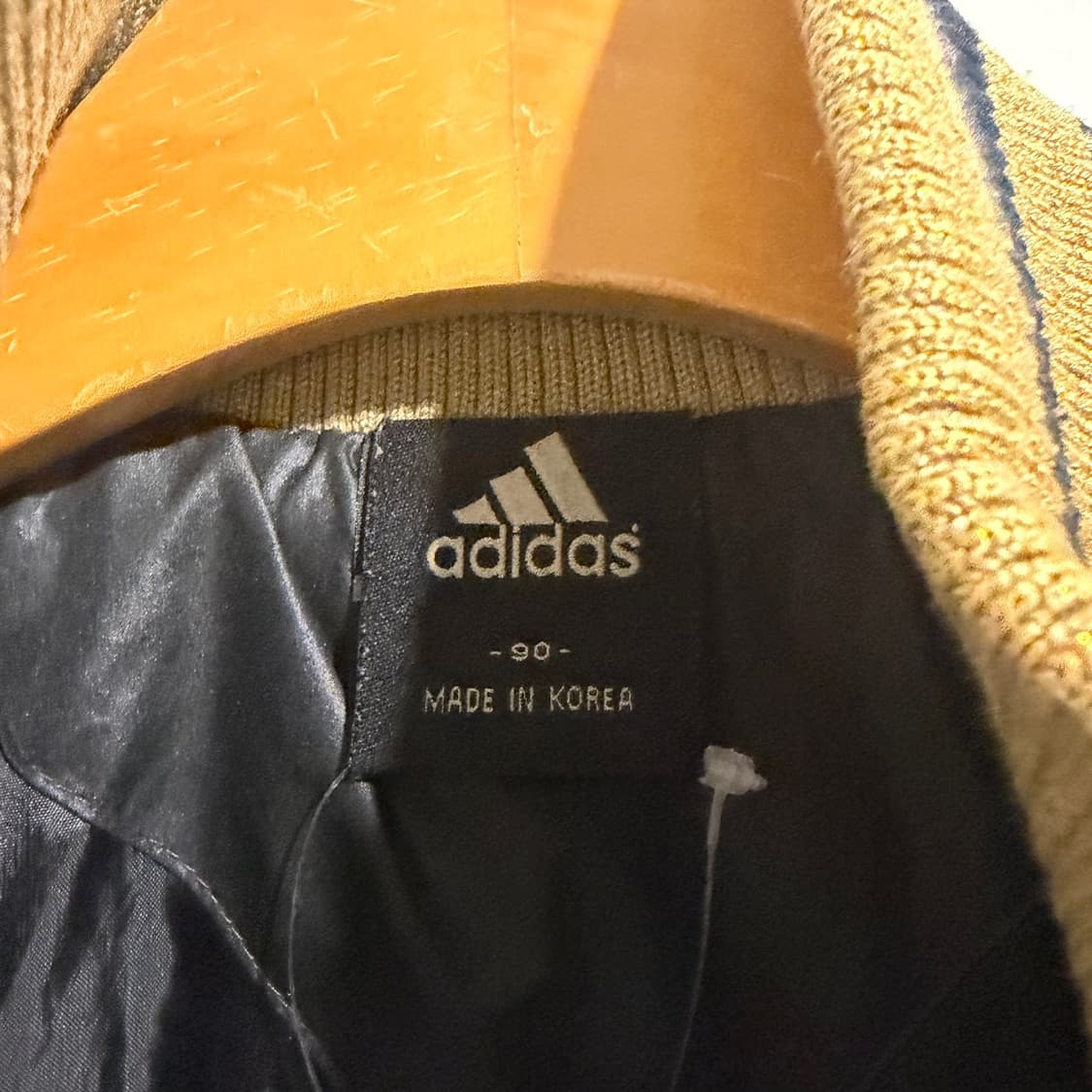 아디다스 블랙 퀄팅 자켓 상품이미지5