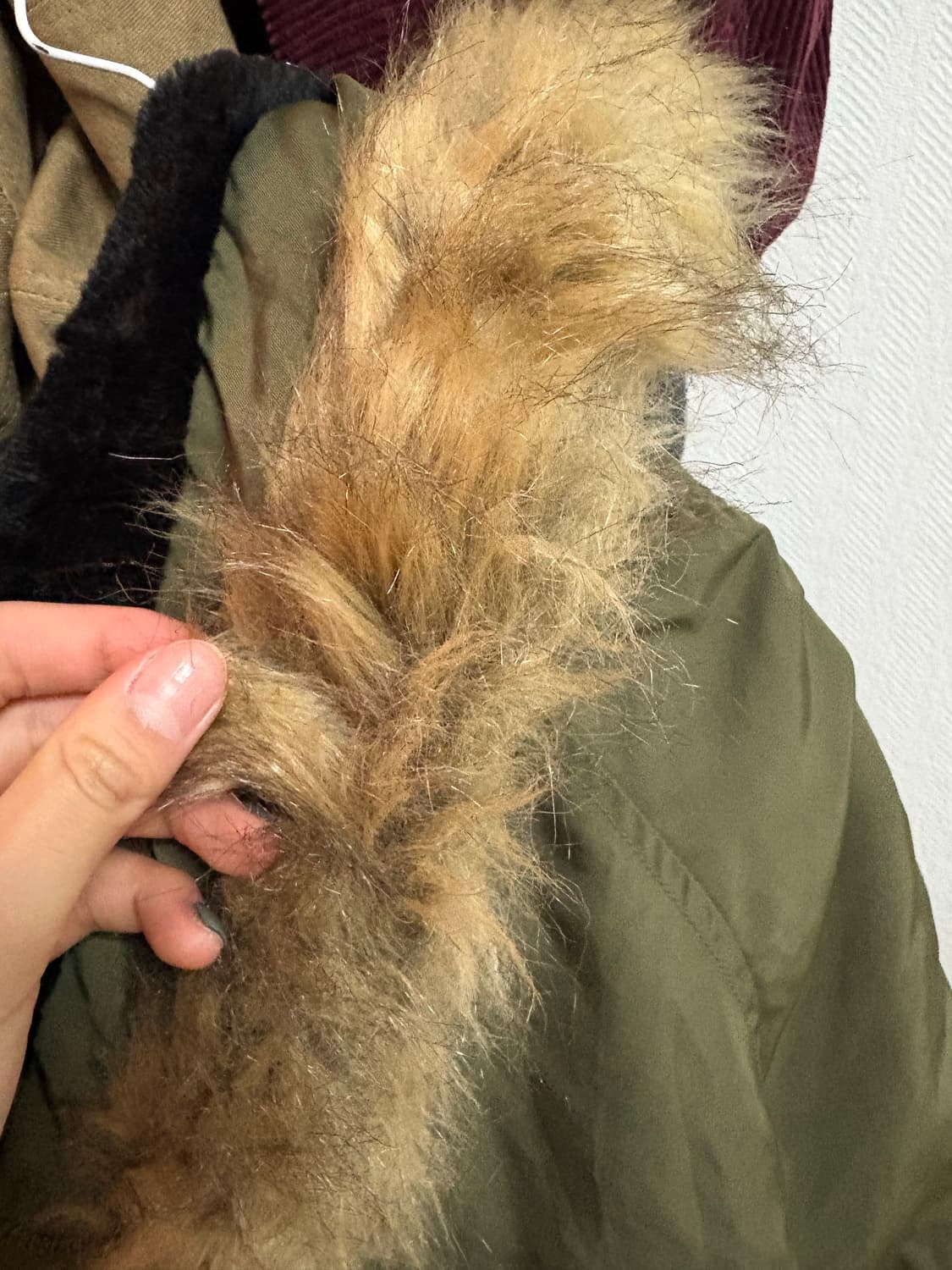 로우니 스탠다드 퍼 후드 항공 점퍼 카키 F 상품이미지6