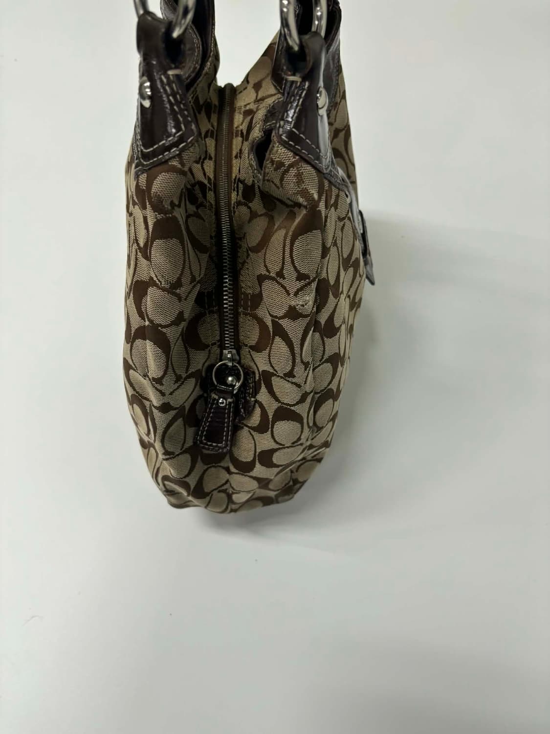 코치 빅버클 시그니처 캔버스 호보 숄더백 토트백 상품이미지5