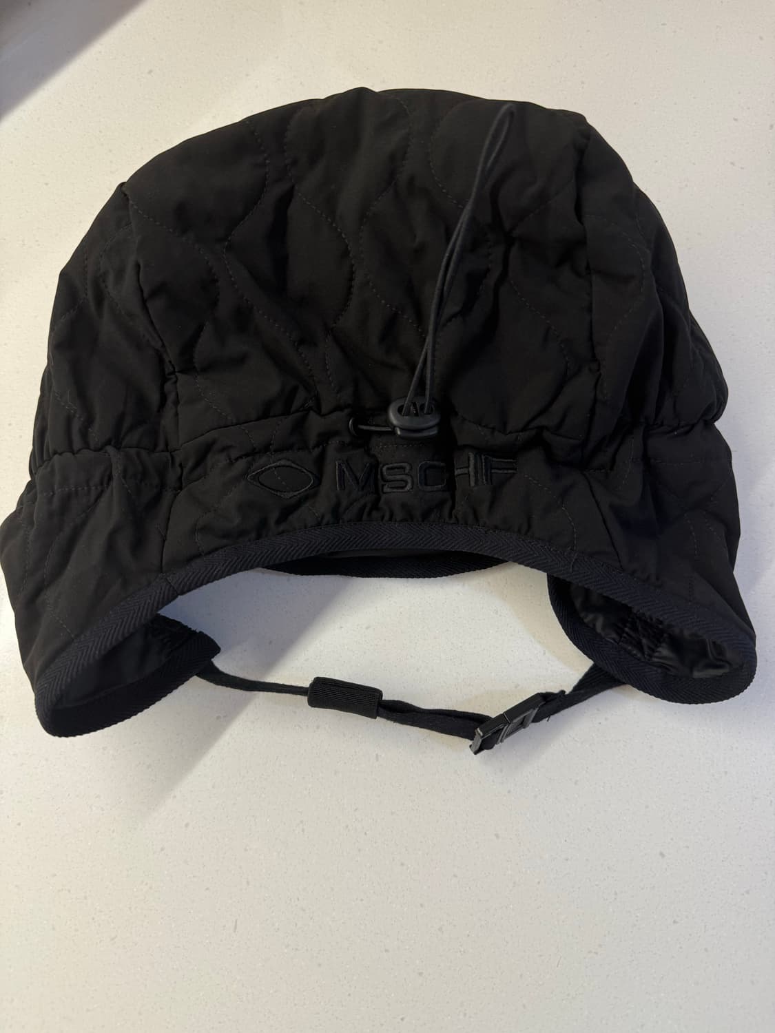 미스치프 퀼티드 푸퍼 햇 블랙 상품이미지5