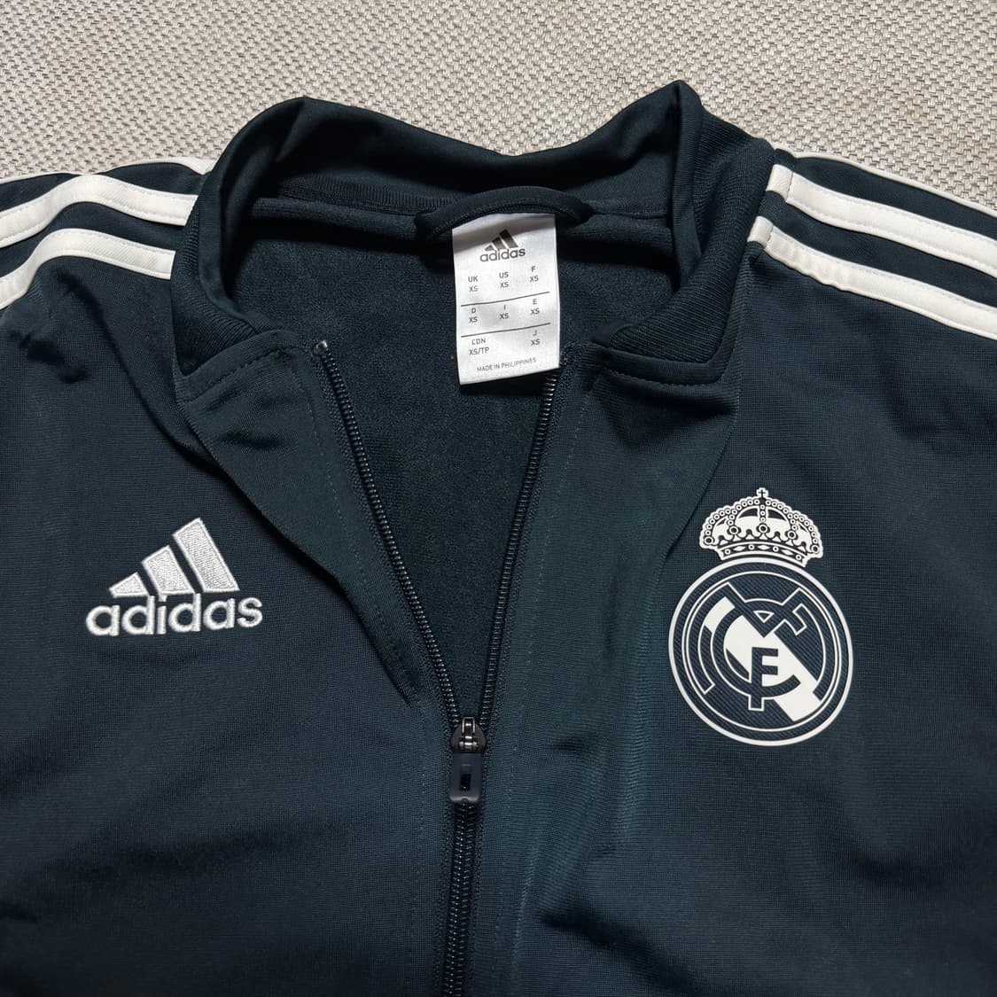 아디다스 레알 마드리드 트랙탑 상품이미지2