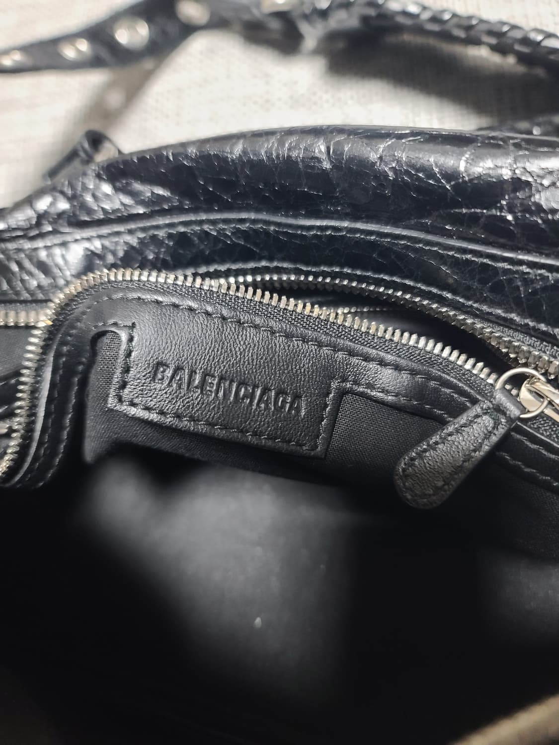 발렌시아가 르카골 더플백 미디움 블랙 토트백 크로스백 숄더백 상품이미지6