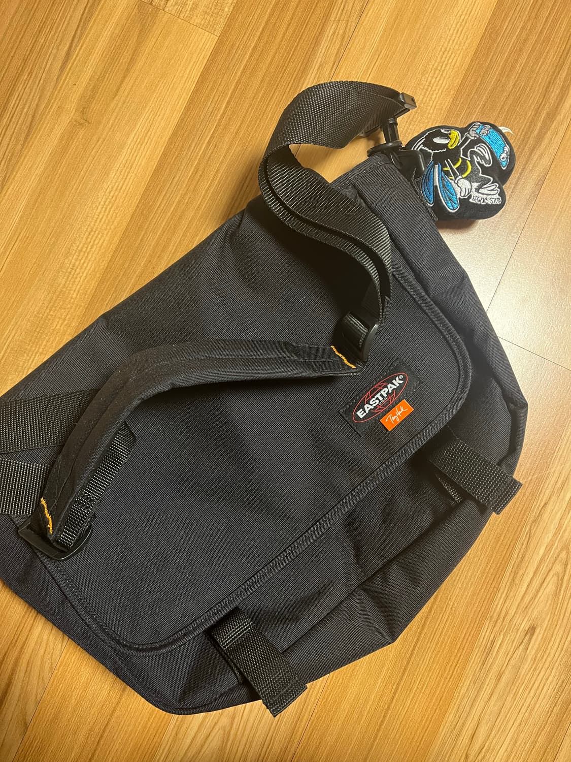 이스트팩 토니호크 메신저백 상품이미지4