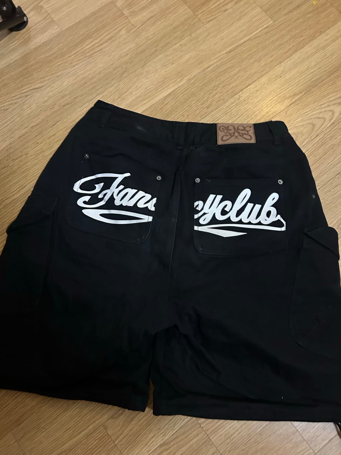 Fancy club 팬씨클럽 버뮤다 팬츠 판매합니다 상품이미지1