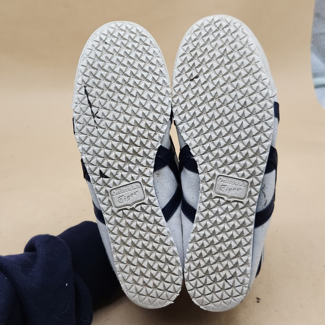 오니츠카타이거 멕시코66 여성슬립온 240 상품이미지3