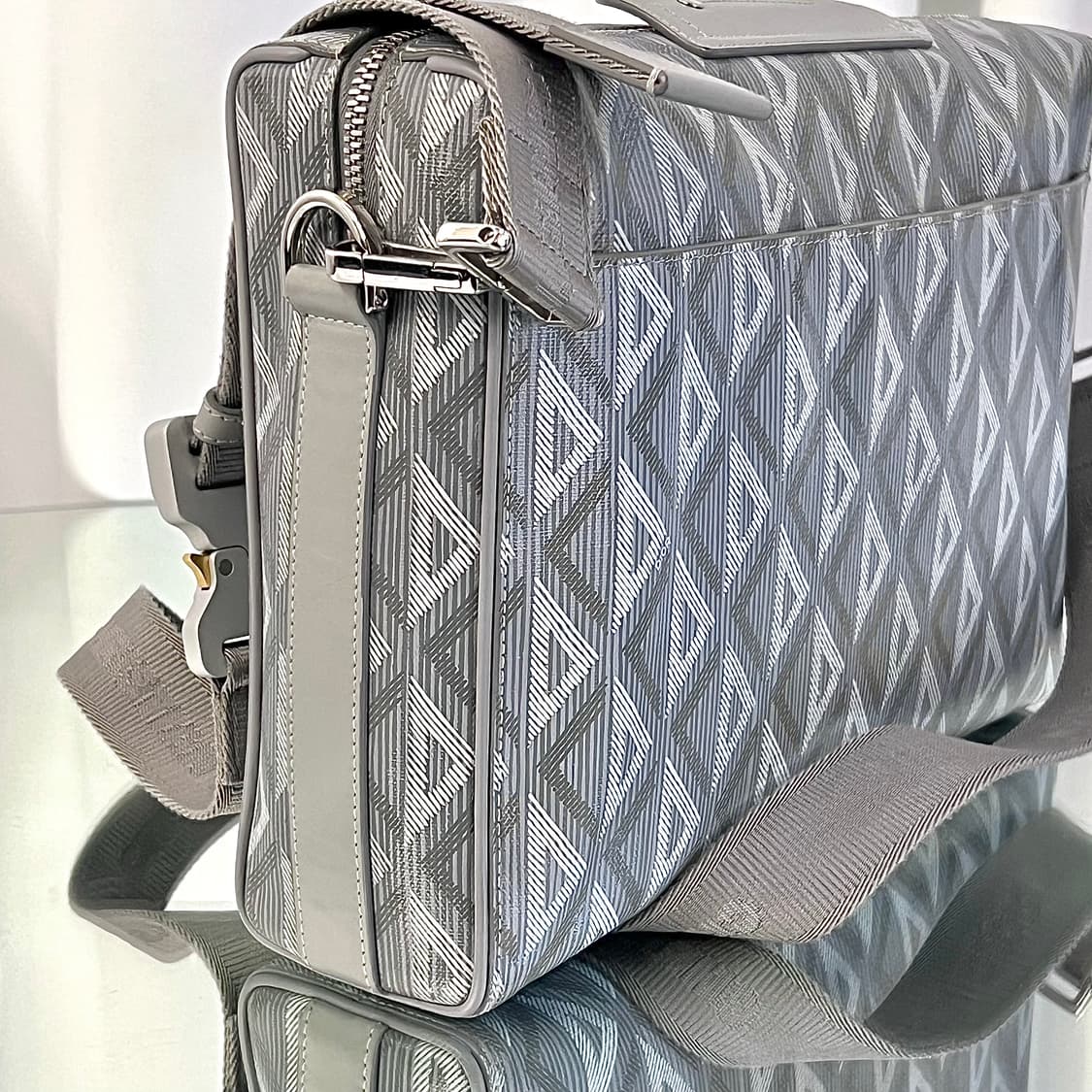 디올 CD 다이아 링고 22 메신저백   상품이미지9