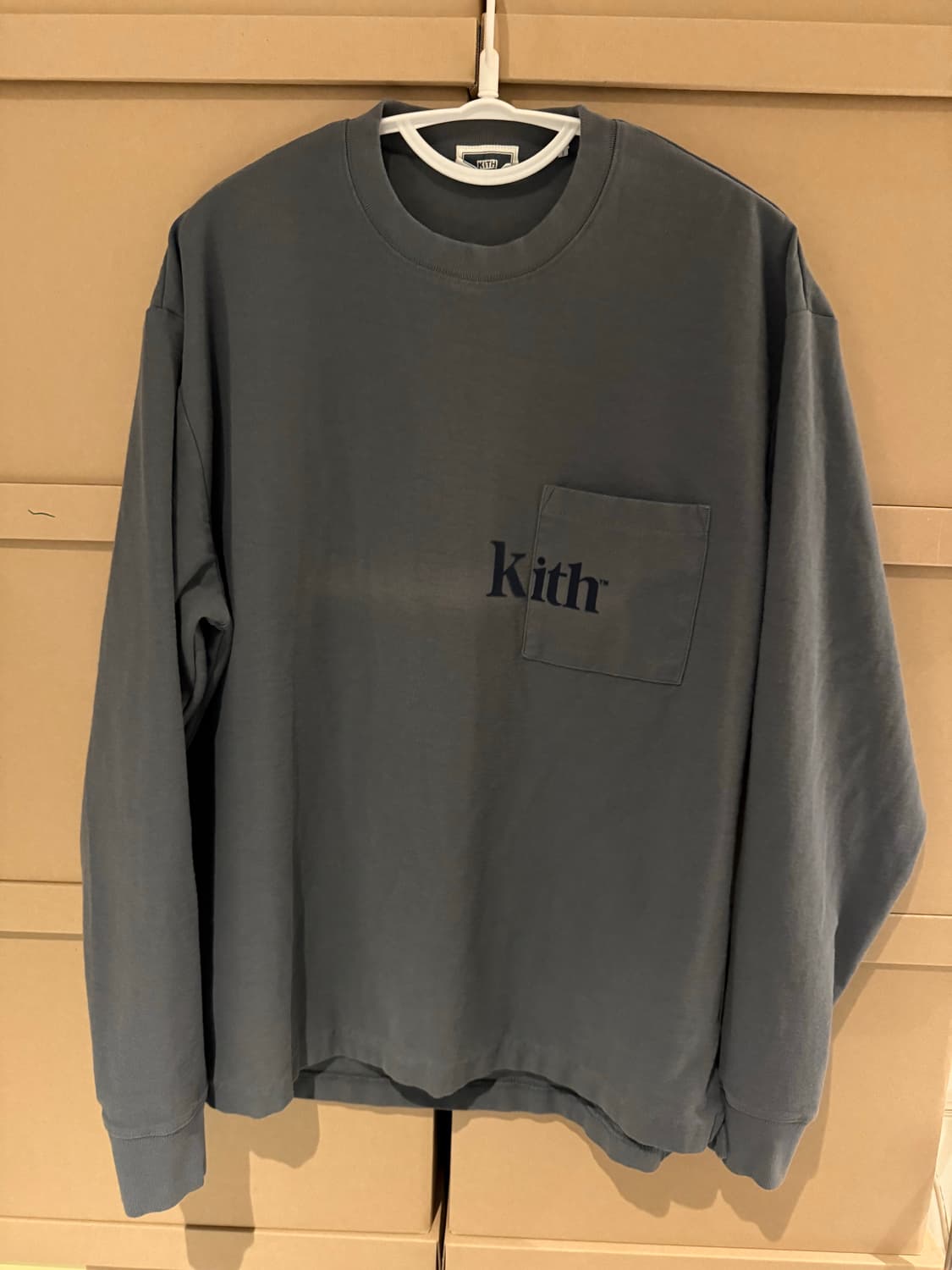 [새상품급-M] KITH 키스 롱슬리브 퀸 티셔츠 상품이미지1