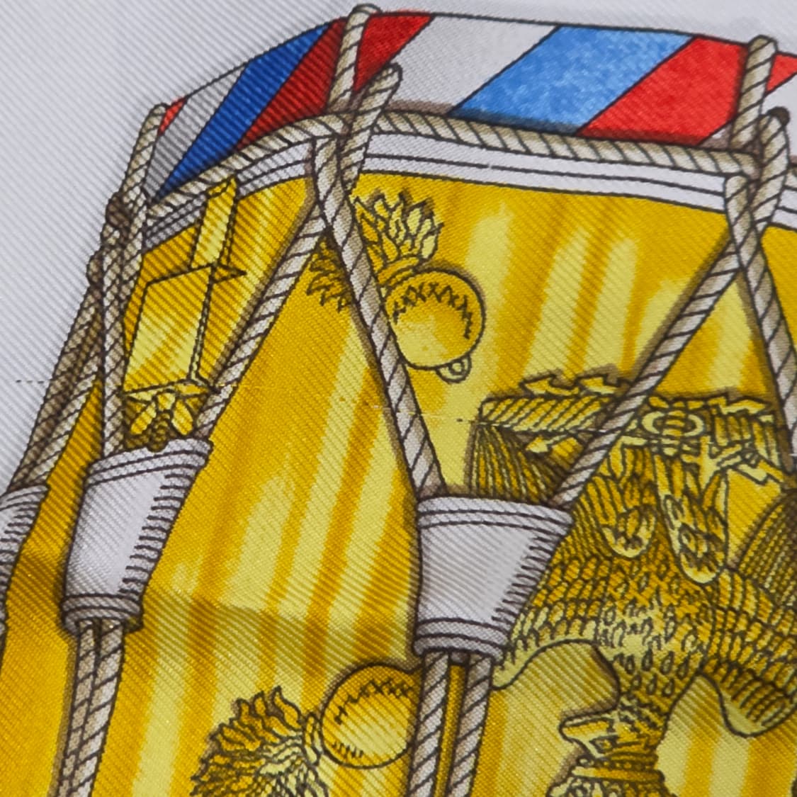 에르메스 실크 까레 스카프 Les Tambours 드럼 패턴 상품이미지7