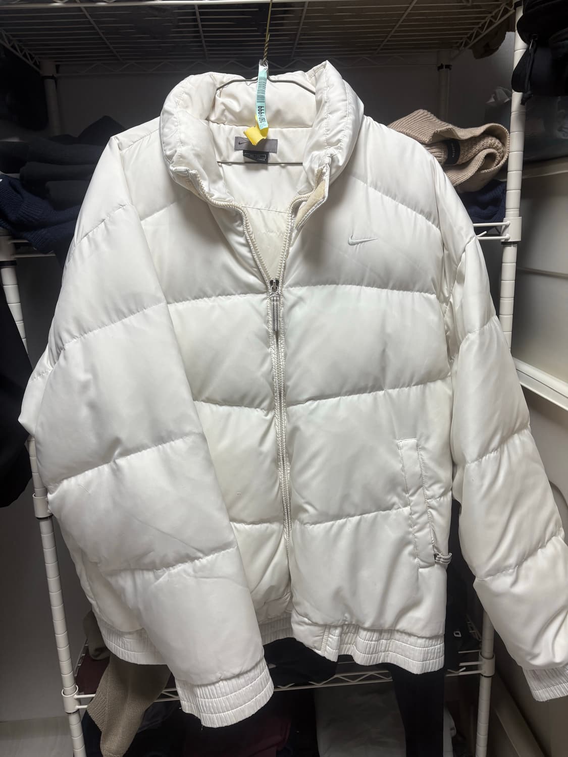 나이키 스우시 패딩 상품이미지1