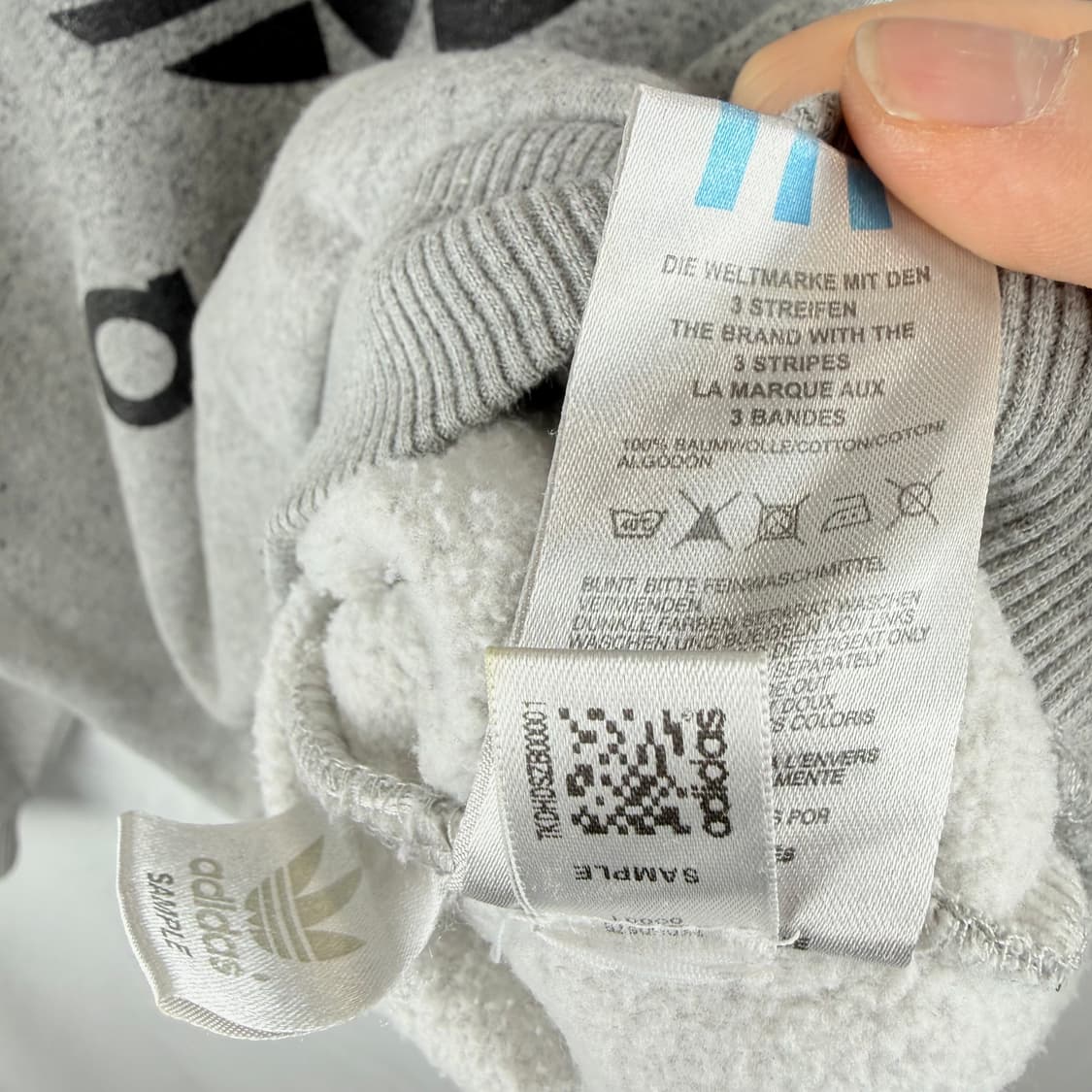 (S) 아디다스 트레포일 그라데이션 크롭 맨투맨 그레이 상품이미지4