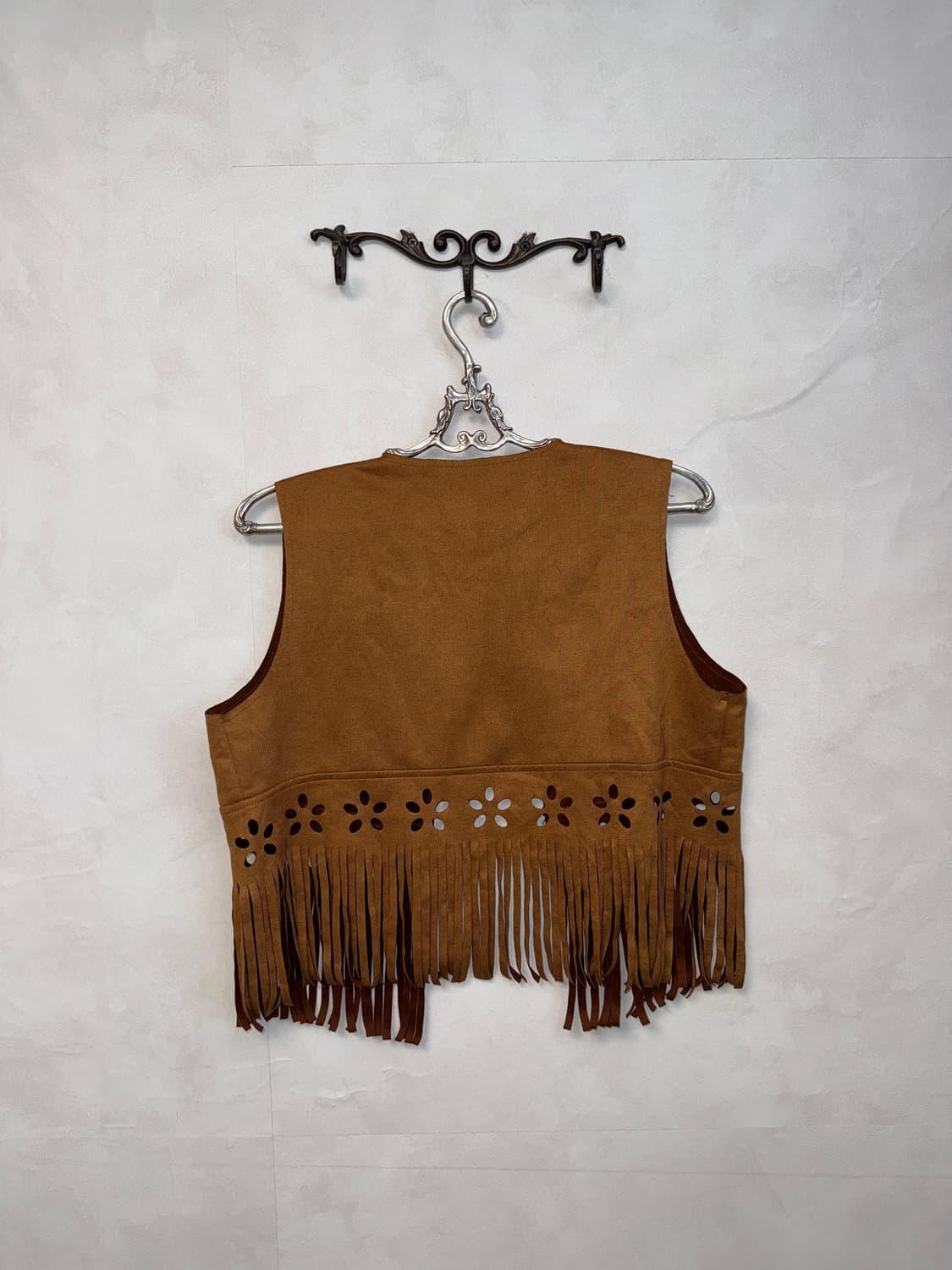 Camel brown punching fringe vest 상품이미지3