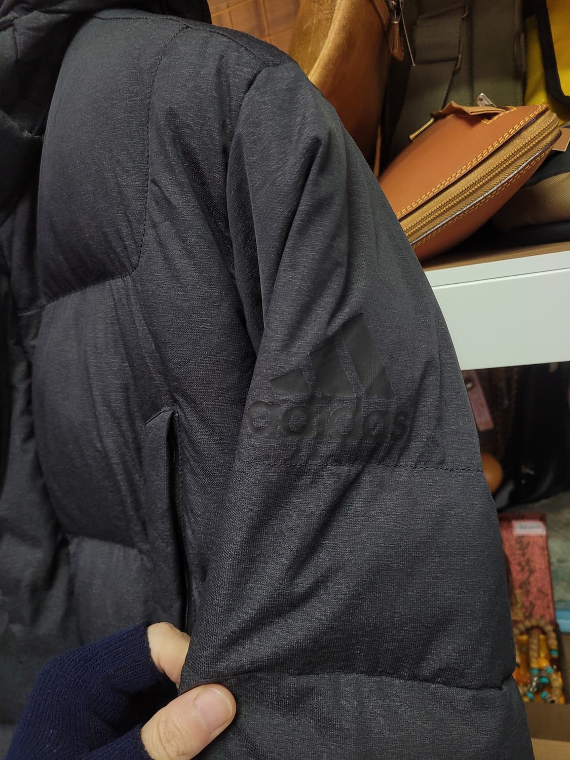 Adidas 아디다스 후드 롱패딩 그레이 (후드 분리형) 상품이미지5