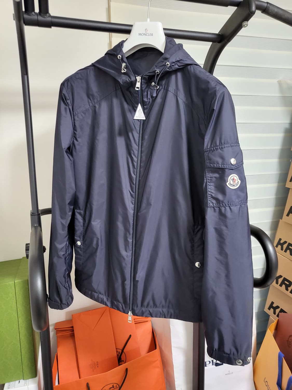 24SS 몽클레어 에티아슈 바람막이 레인자켓 2 상품이미지1