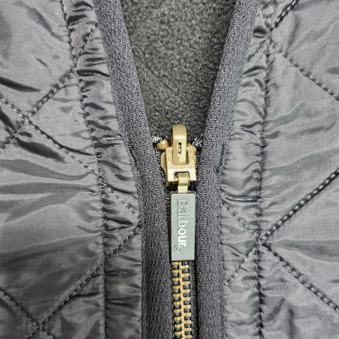 BARBOUR 퀼트 집라이너 조끼 Men L 상품이미지3