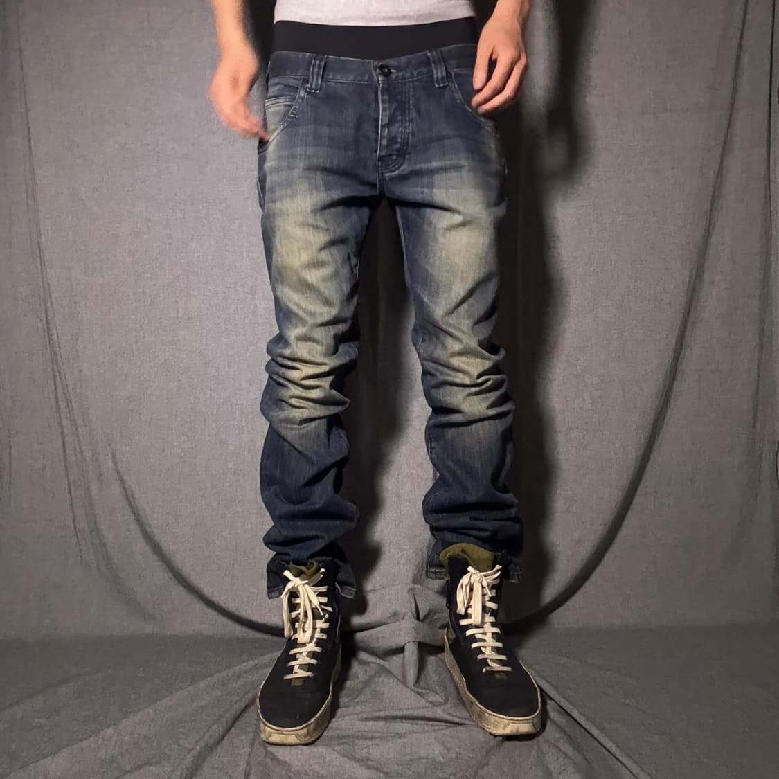 아르마니 슬림핏 워싱 데님 팬츠 상품이미지2