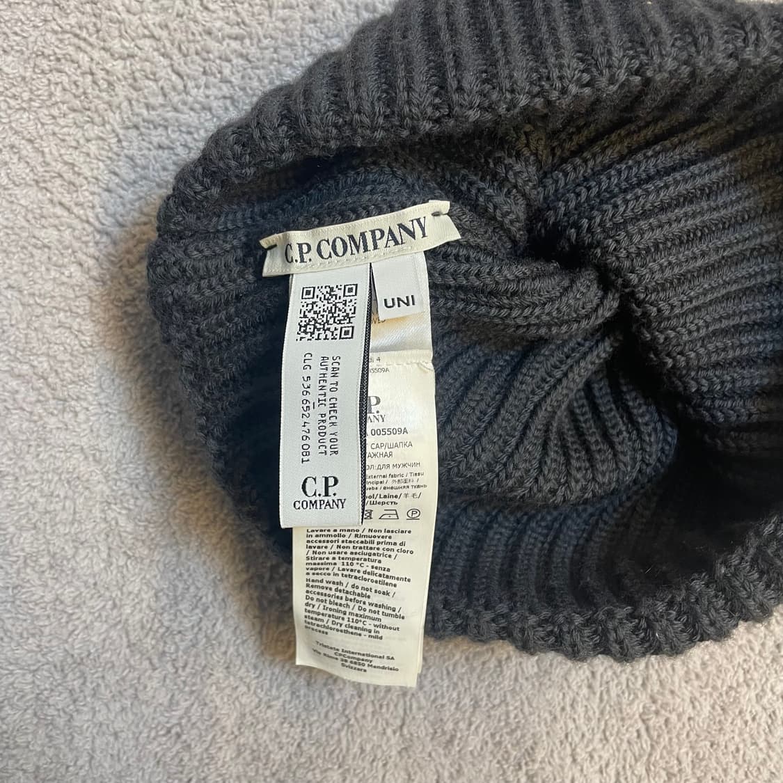 Cp company 비니 상품이미지3