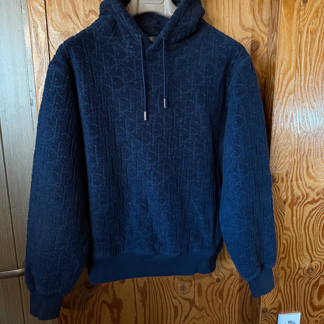 디올 오블리크 후드 티셔츠 판매 합니다. 상품이미지3