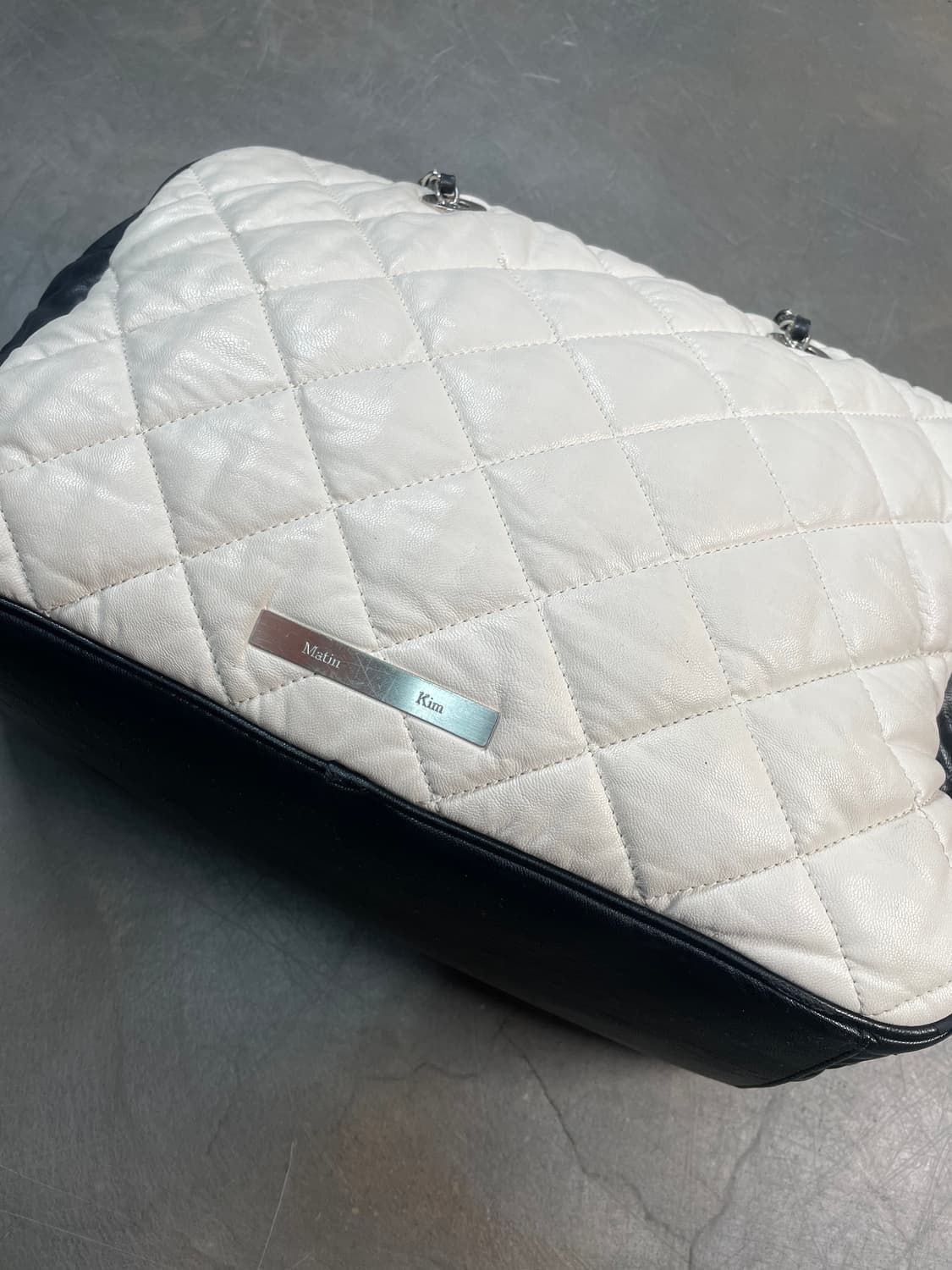 마뗑킴 빅 퀼팅 숄더백 상품이미지2