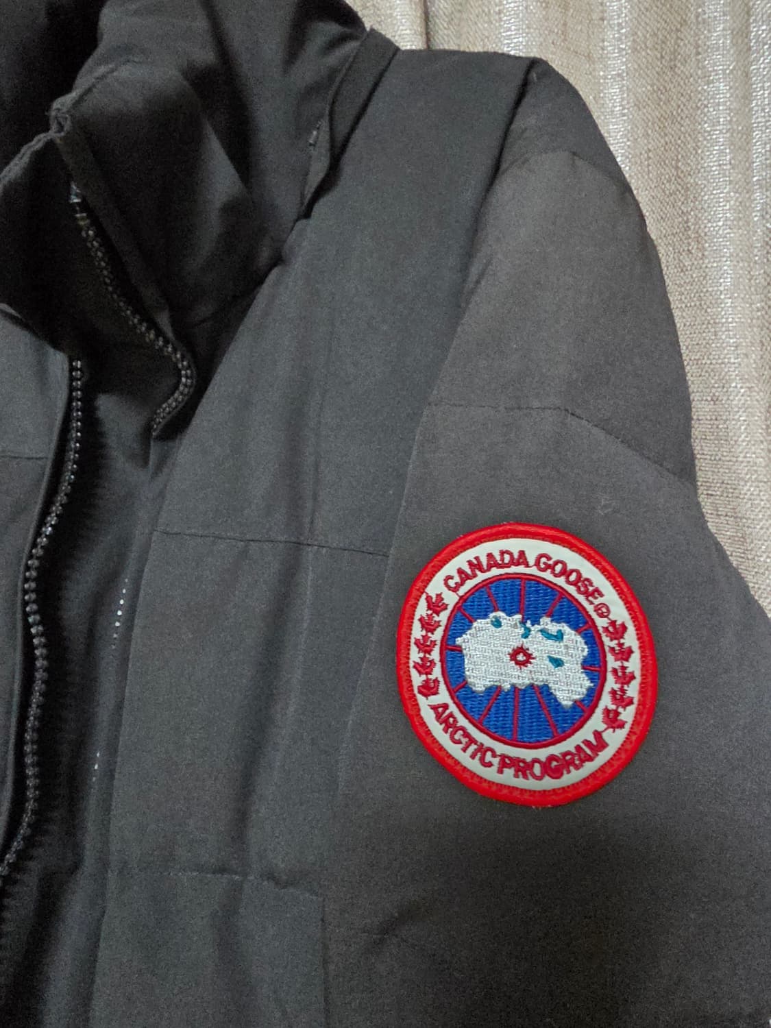 캐나다구스패딩 S 상품이미지4