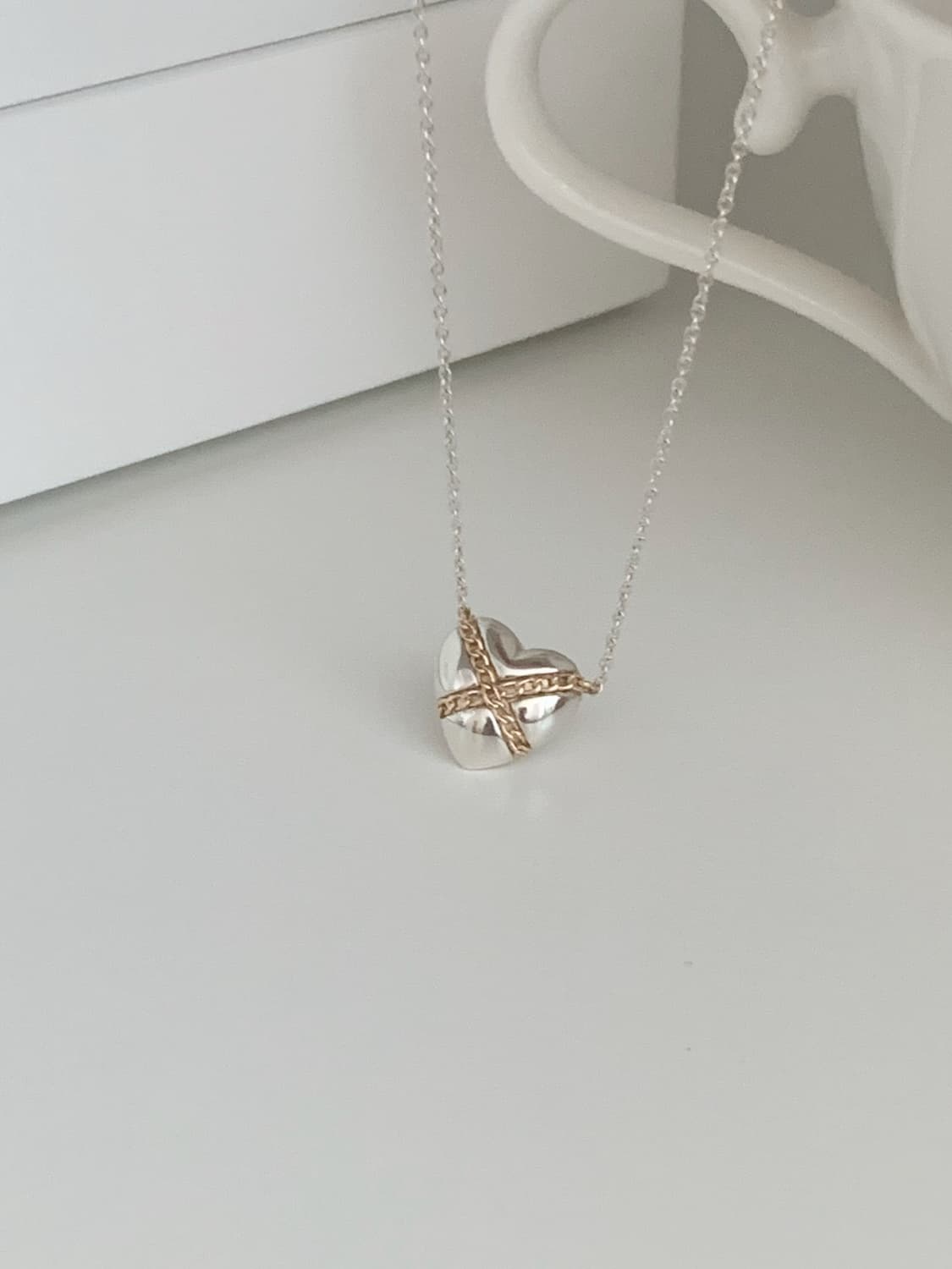 [ 티파니앤코 ]  하트 크로스 체인 18k 골드 콤비 목걸이 상품이미지3
