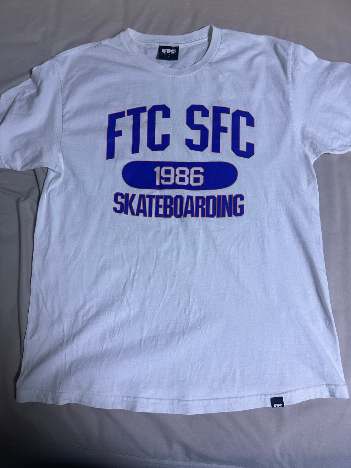 (L) FTC 2023 유니버시티 반팔 티셔츠 화이트 상품이미지2