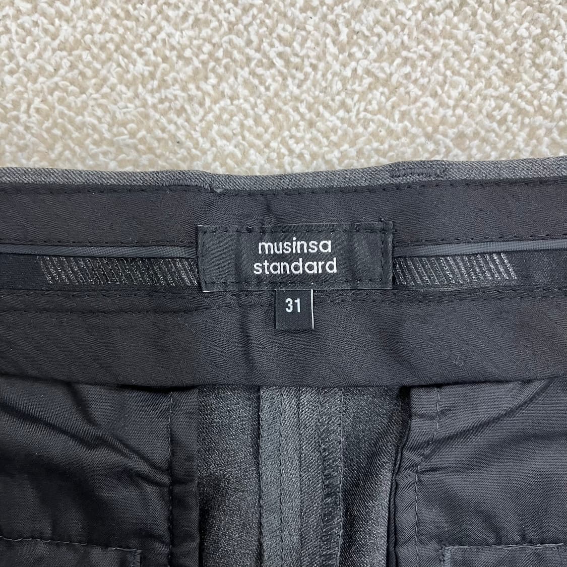 [31] 무신사스탠다드 밴딩 슬랙스 정장 바지 0119M1 상품이미지3