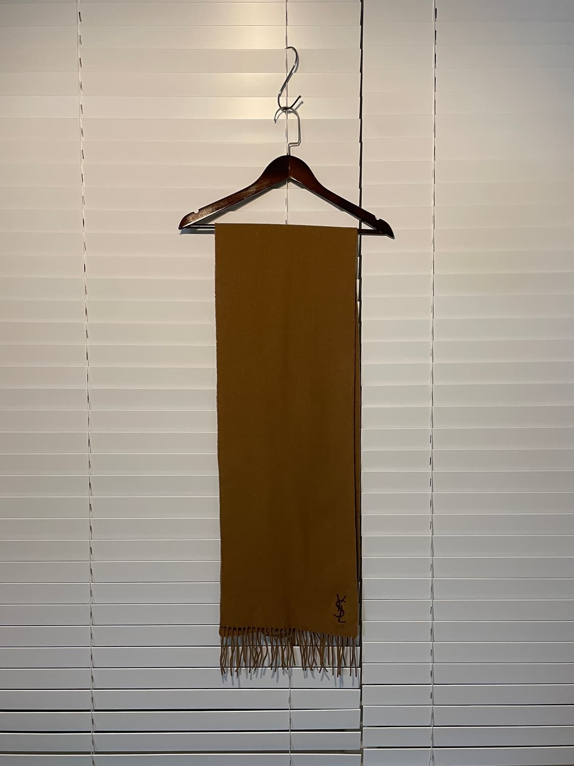 입생로랑 뿌르옴므 머플러 상품이미지2