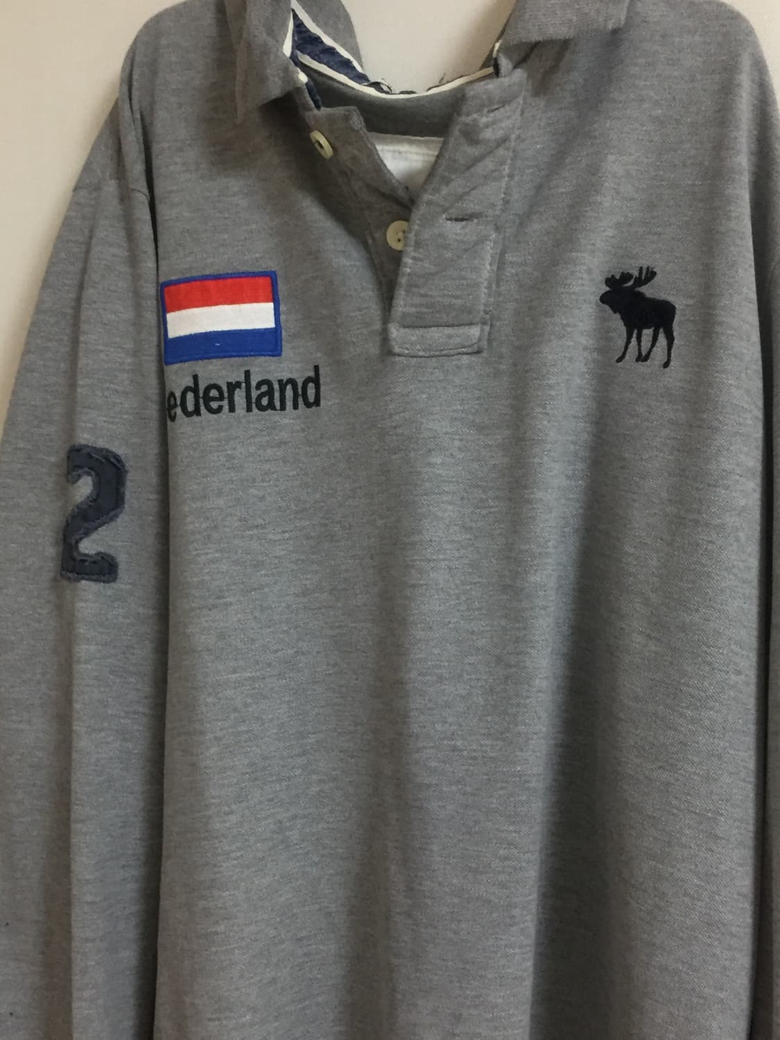 아베크롬비 그레이 롱슬리브  상품이미지2