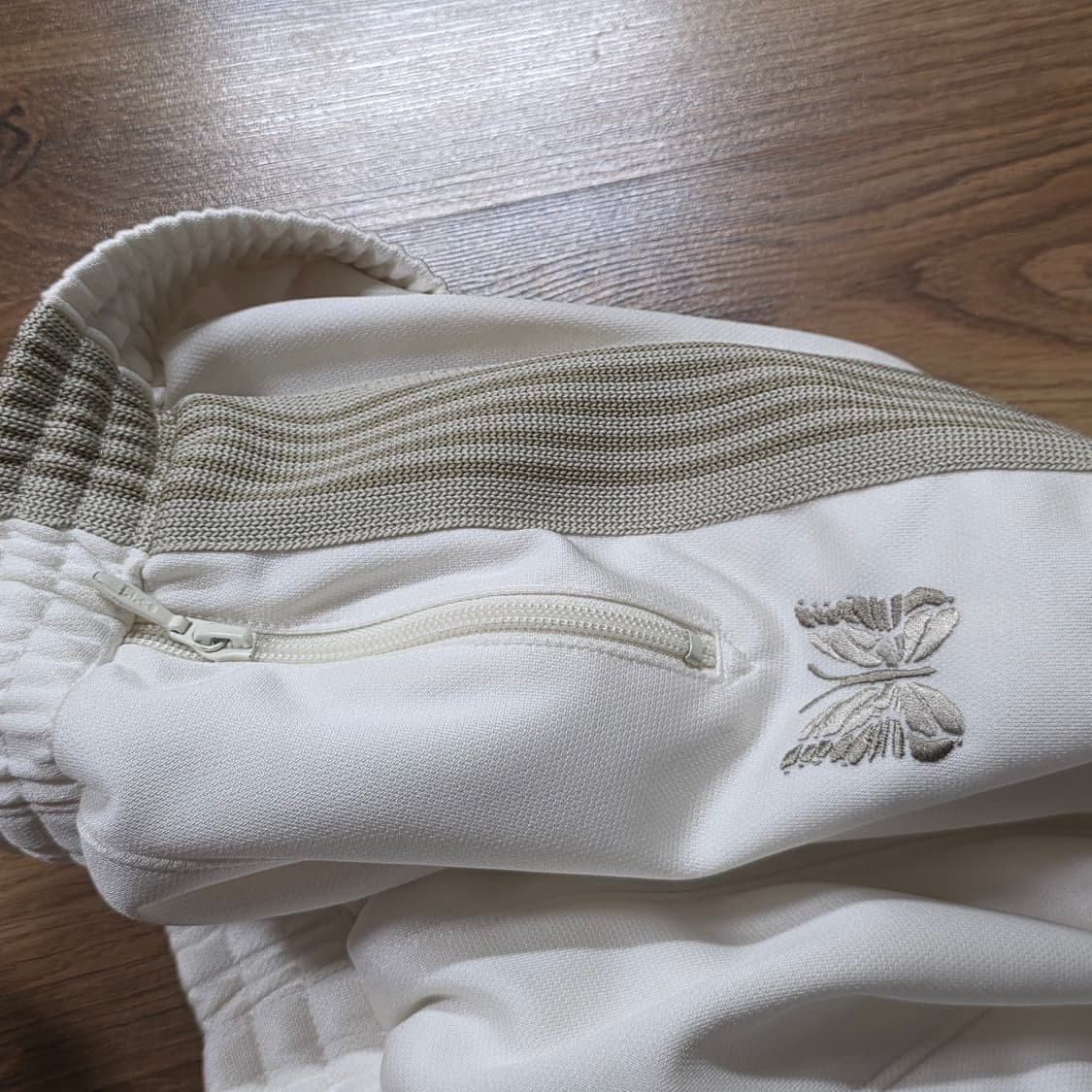 니들스 hd 트랙팬츠 기장 수선품 상품이미지2