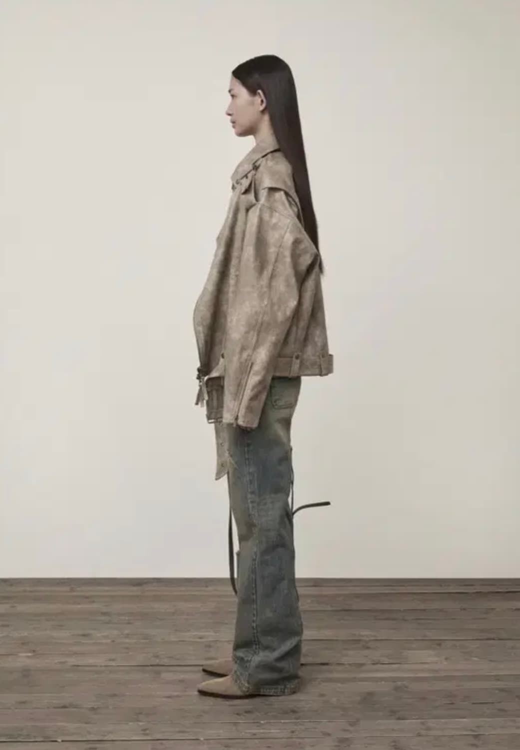 마뗑킴 폭스 레더 벨티드 라이더 점퍼 상품이미지4