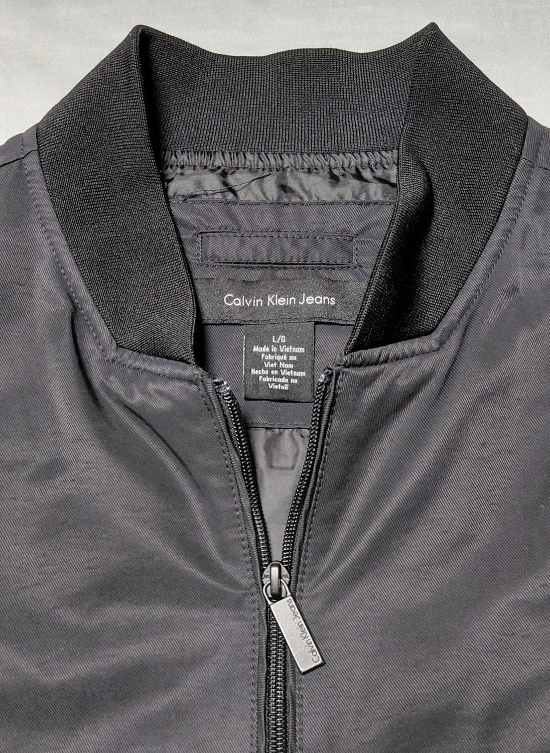 캘빈클라인 진 블랙 봄버 자켓 L (무료배송) 상품이미지2