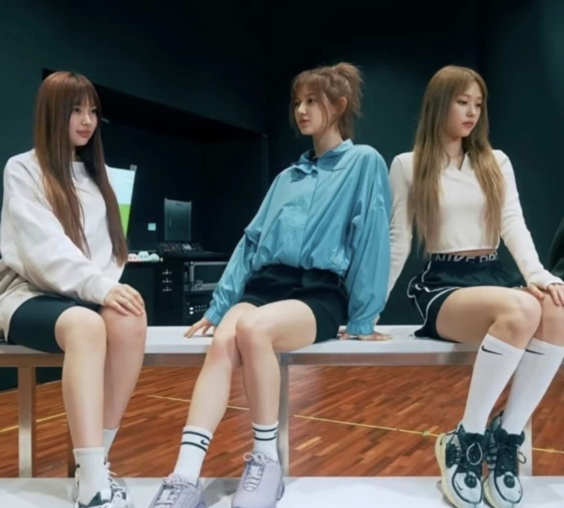 나이키 런디비젼 바람막이 미듐 새상품 상품이미지2