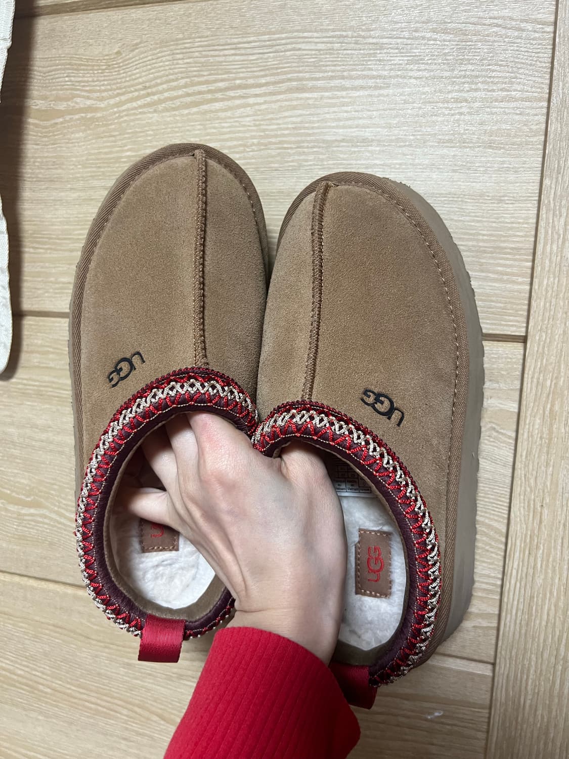 어그 스티치 칼라 플랫폼 슬리퍼 (타즈 II) - 체스넛 상품이미지2