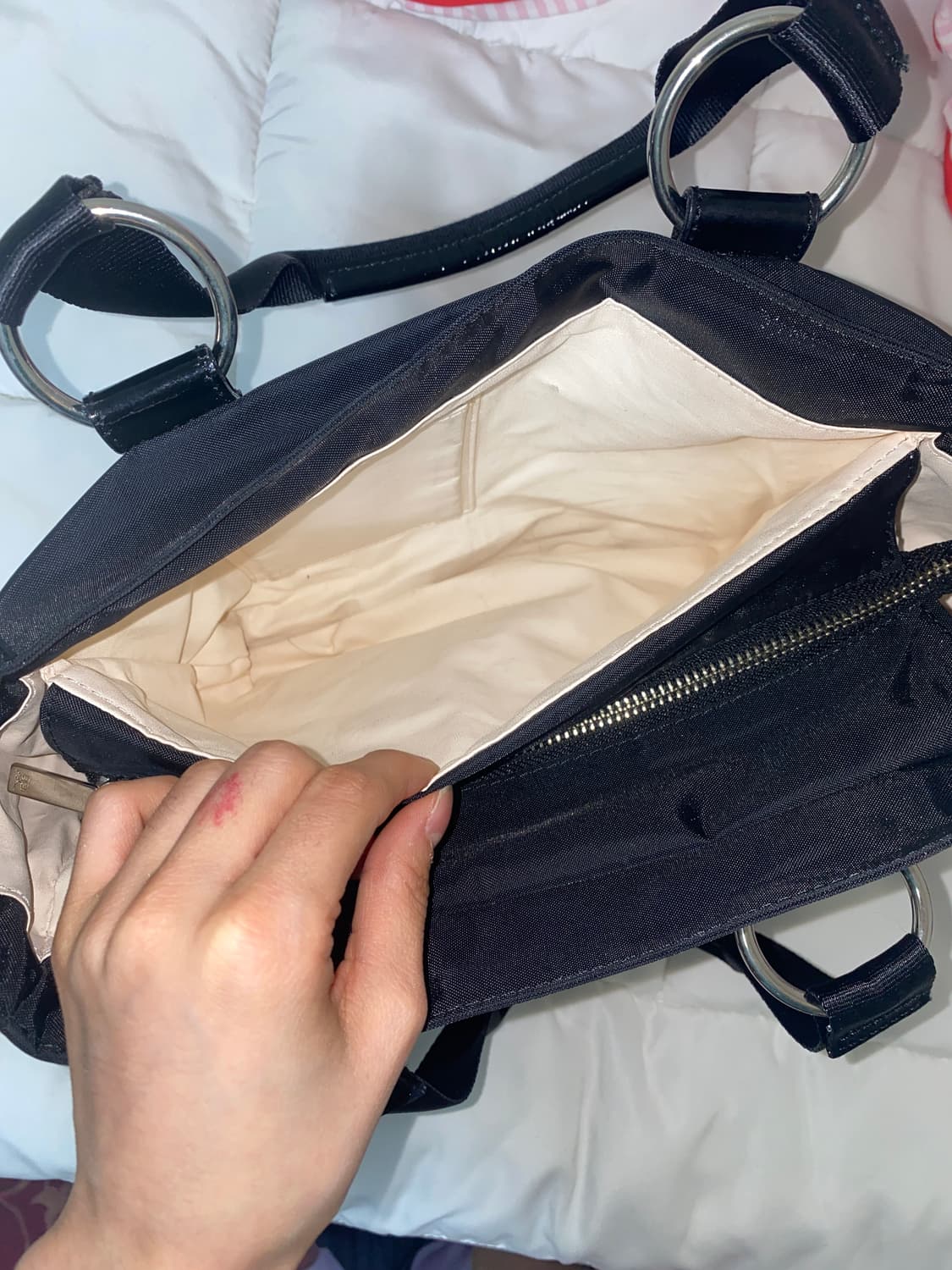 꾸레쥬 나일론 숄더백 상품이미지4