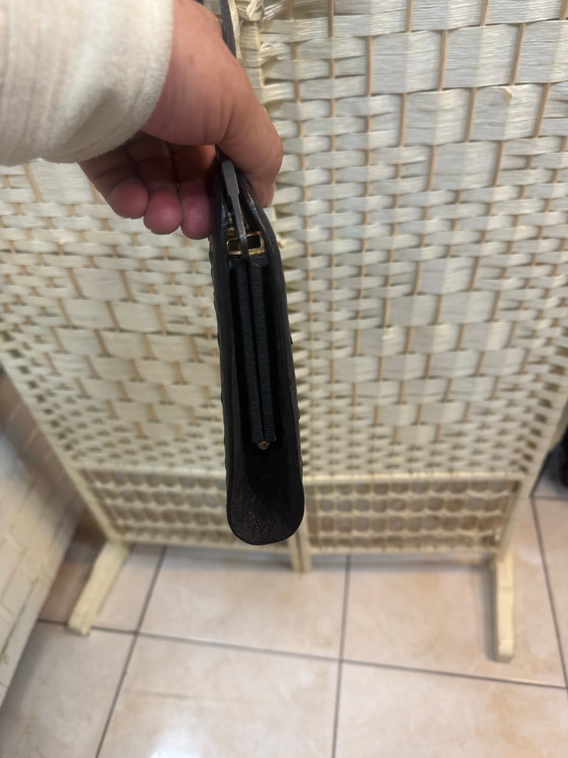 정품 디올 타조레더 빈티지 크로스백 팝니다 상품이미지5