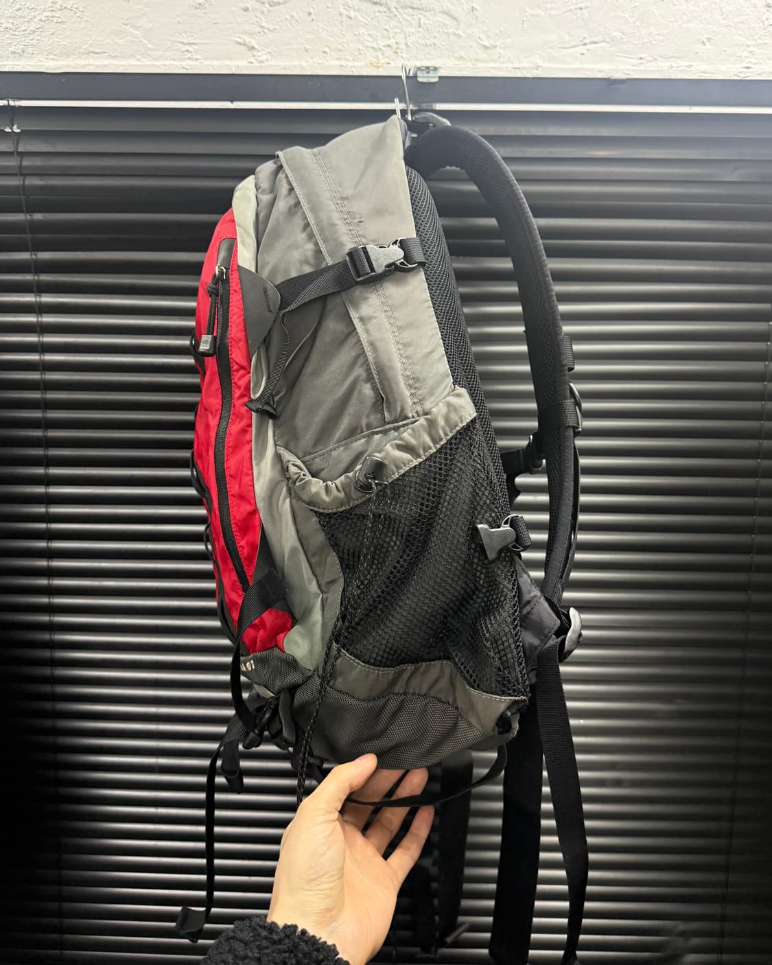 노스페이스 빅샷 빅 백팩 큰 가방 등산 학교 학생 레드 검빨 노트북 블랙 상품이미지4